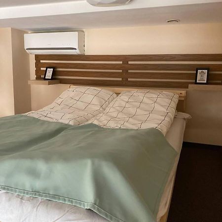Apartamenty Dobra Noc Przy Wawelu 2 Bedrooms Krakow Exterior photo